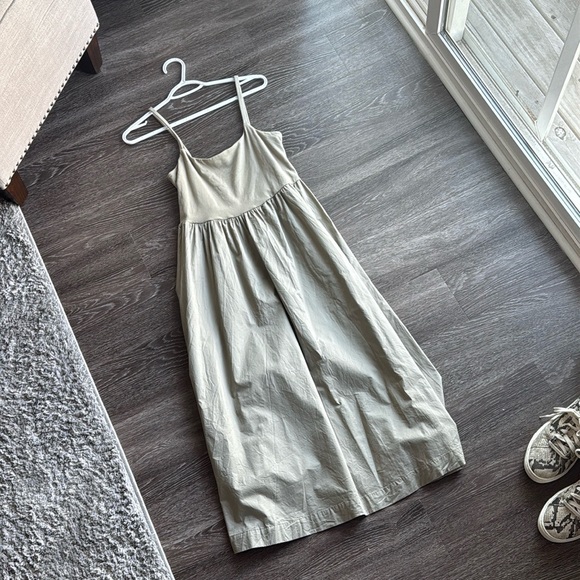 Old Navy Mixed Material Midi Dress - Picture 6 of 6